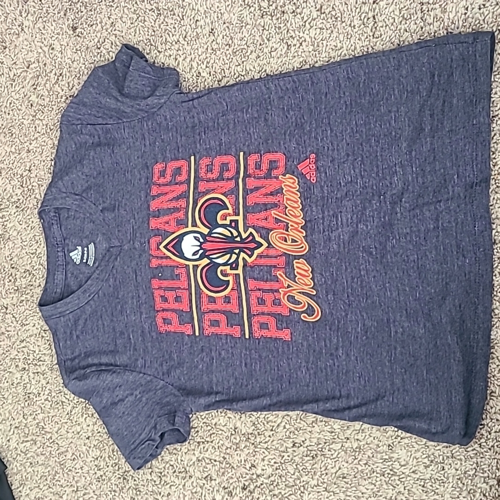 Girls new orleans pelicans v-neck tshirt